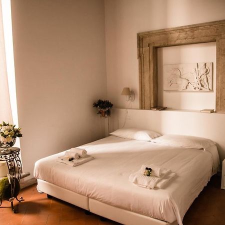 Flowers Apartments โรม ห้อง รูปภาพ